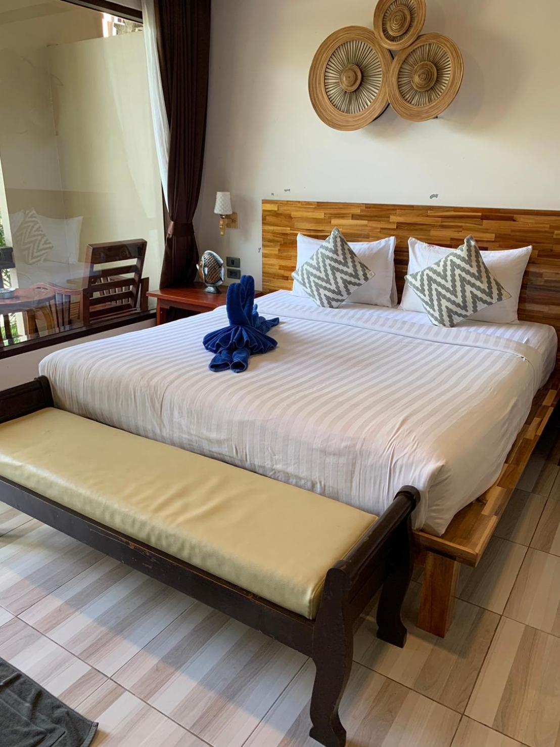 Wind Beach Resort Ko Tao Buitenkant foto