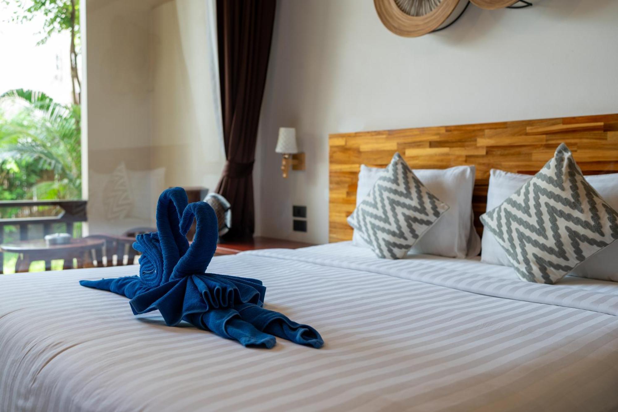 Wind Beach Resort Ko Tao Buitenkant foto
