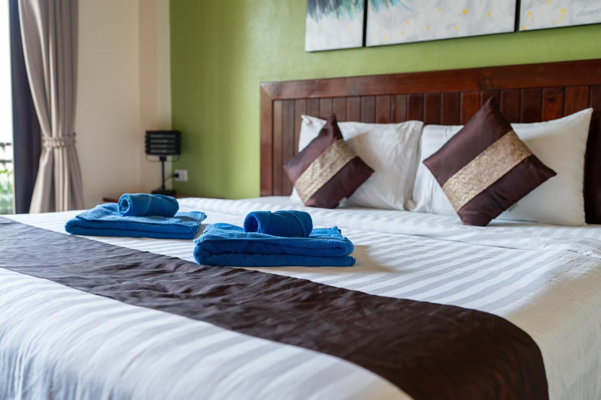 Wind Beach Resort Ko Tao Buitenkant foto